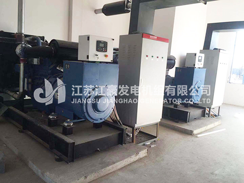 海南電力一臺400KW玉柴配領(lǐng)馭發(fā)電機組調(diào)試現(xiàn)場 海南電力一臺400KW玉柴配領(lǐng)馭發(fā)電機組調(diào)試現(xiàn)場